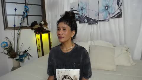 harley_quinns1 online show from January 5, 9:57 pm