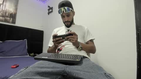 harold_999 online show from October 12, 10:00 pm