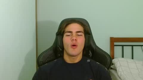 harryking1 online show from October 3, 7:55 pm