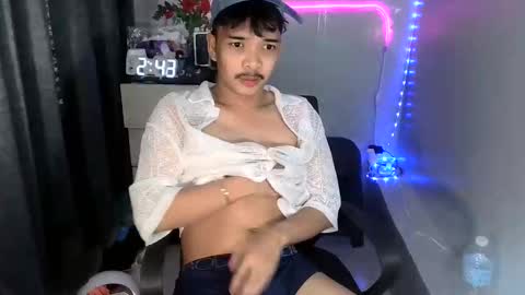 Michael18 online show from March 10, 1:43 pm