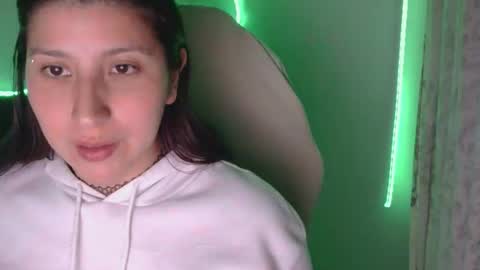 lady online show from February 7, 5:10 am