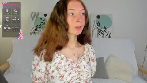 Lola online show from November 5, 8:05 am