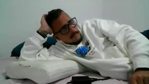 haze_john online show from March 3, 9:44 pm