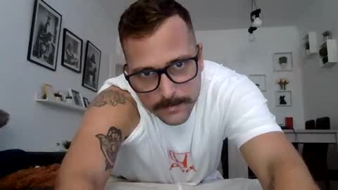 haze_john online show from April 17, 11:12 am