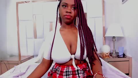 Hazel online show from January 11, 9:25 pm