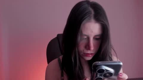 HazelKush online show from November 6, 9:29 pm