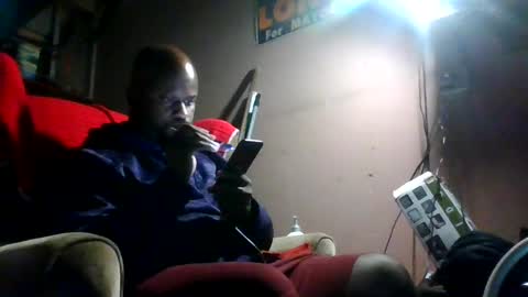 hbdj2164 online show from October 3, 7:16 am