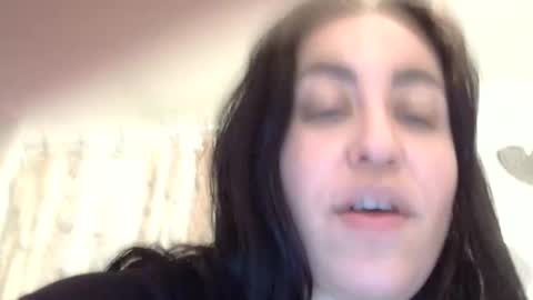 heatwavee online show from November 12, 4:09 pm