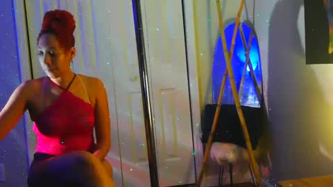 Heavenllyy online show from October 16, 5:51 am