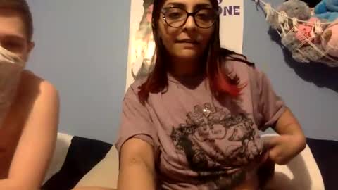 Snapshot of heavensbunny chatting on February 9, 3:22 am heaven the muslim slut online show from February 9, 3:22 am