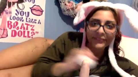 Snapshot of heavensbunny chatting on March 10, 3:56 am heaven the muslim slut online show from March 10, 3:56 am