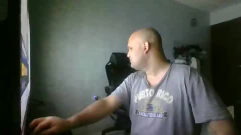 Heavy Rebell online show from December 25, 7:03 am