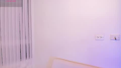 Amandabelk online show from February 12, 4:33 am