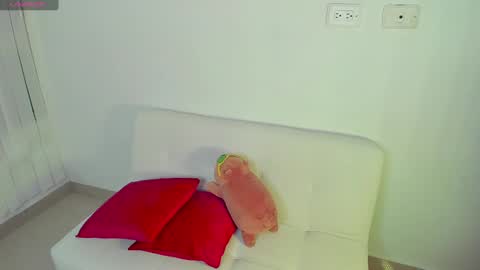 Amandabelk online show from February 20, 3:23 am