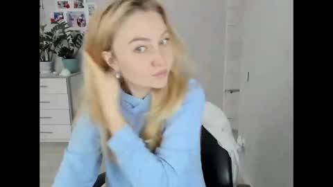 Helen sven online show from November 17, 9:23 am