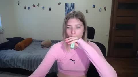 helen_woww online show from March 4, 2:14 pm