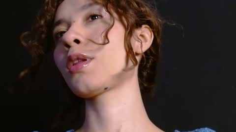  -- EE -- online show from December 4, 7:46 pm