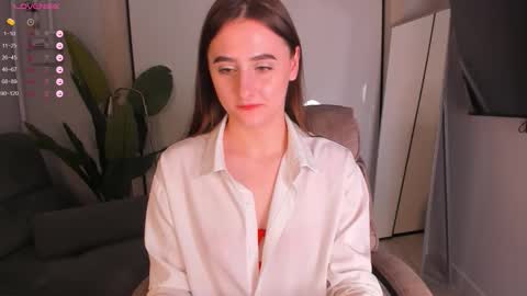 Helen online show from November 6, 4:32 pm