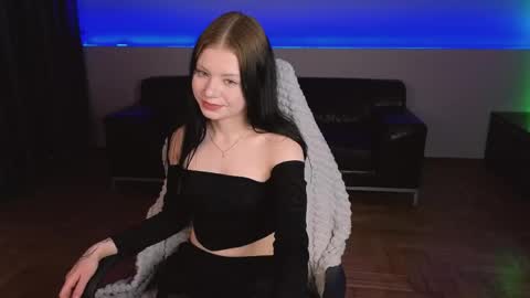 Helena online show from May 5, 3:18 pm
