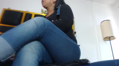 helenahotwet online show from October 10, 6:58 pm