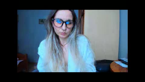 Helena online show from April 2, 2:46 pm