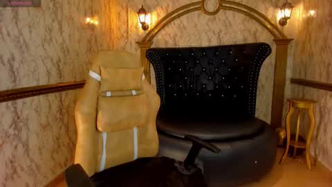 Helen or Hells online show from November 24, 12:26 pm