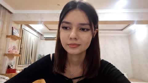 Alice online show from September 27, 5:21 pm