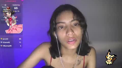 Snapshot of helia_n_amy chatting on February 12, 11:29 am Helia Transfem and Amy online show from February 12, 11:29 am