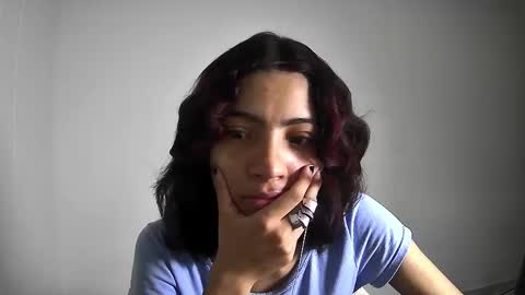Snapshot of helia_n_amy chatting on March 4, 2:21 pm Helia Transfem and Amy online show from March 4, 2:21 pm