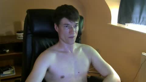 Micha online show from March 24, 8:04 pm