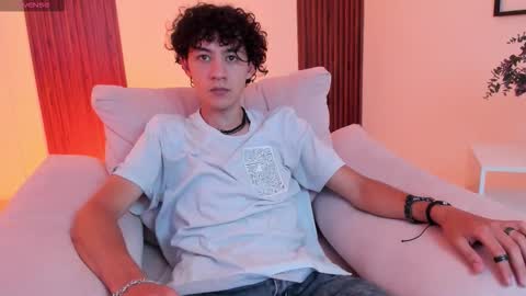 helios_obscuro online show from November 1, 3:18 am