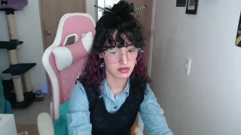 cher online show from January 13, 7:53 pm