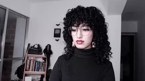 cher online show from October 31, 12:44 am