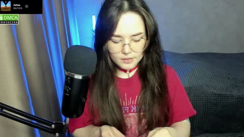 Red online show from January 30, 8:42 pm