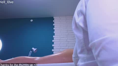 Snapshot of hell_l0ve chatting on February 21, 10:39 am Anastasiia online show from February 21, 10:39 am