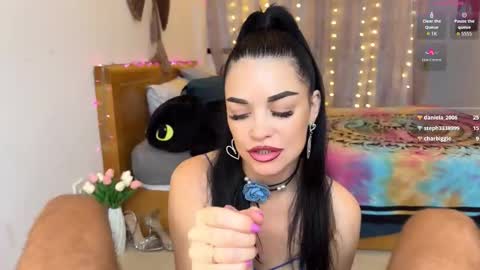 Alina  evrery day 10 am 7 UTC online show from October 21, 3:33 am