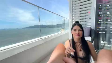 Alina  evrery day 10 am 7 UTC online show from September 29, 3:05 am