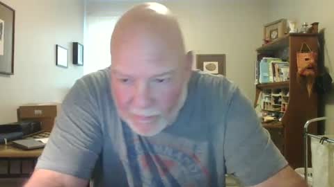 helloforfun111 online show from October 11, 12:21 pm