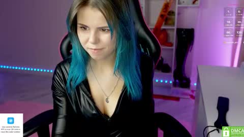 Alice online show from October 11, 3:48 pm