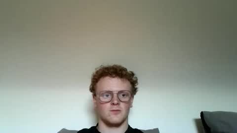 henrietje online show from May 28, 7:01 pm