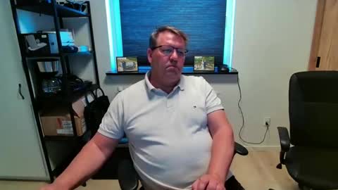 henrikrp1971 online show from May 8, 12:22 pm