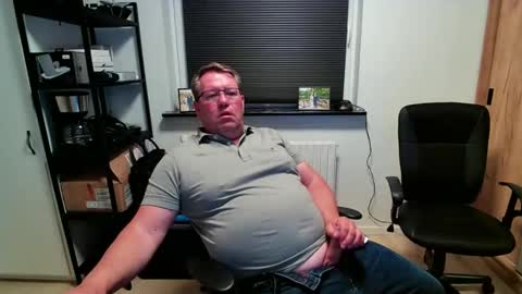 henrikrp1971 online show from May 14, 8:29 pm