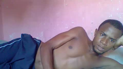 Adrian Honey online show from December 19, 9:07 am