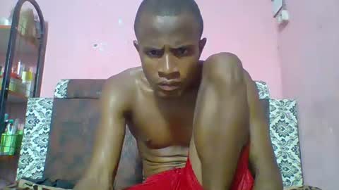 Adrian Honey online show from January 4, 11:59 pm