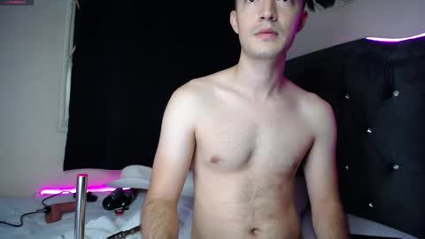 Henry   online show from October 25, 9:19 am