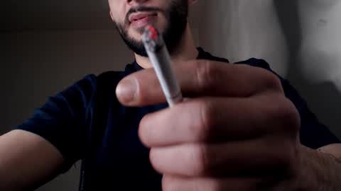 HenryAxe online show from February 5, 8:45 pm