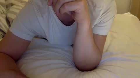 Henryhipster  sub  spank useme new Europe Twink kiss first fit kinky naughty online show from November 20, 3:20 pm