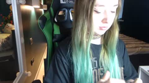 Hentaishiing online show from August 4, 4:58 pm