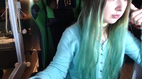 Hentaishiing online show from December 1, 10:30 pm