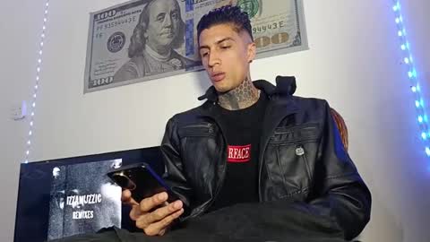 Henzeld online show from April 18, 11:49 pm